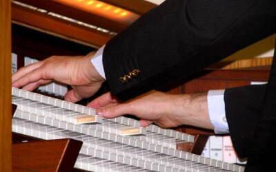 Liturgical Performances: Organ, Choir, Brass & Congregation